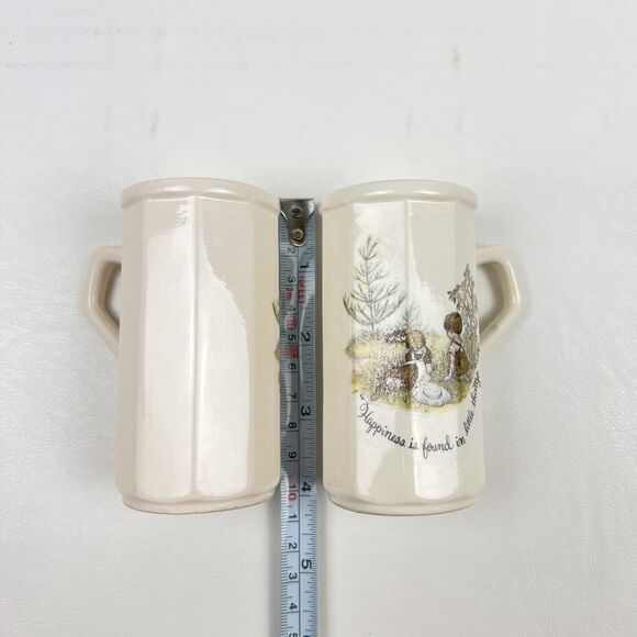 HOLLY HOBBIE Salt & Pepper Shakers Set VTG 70s Ceramic Collectible Handles - Picture 8 of 9